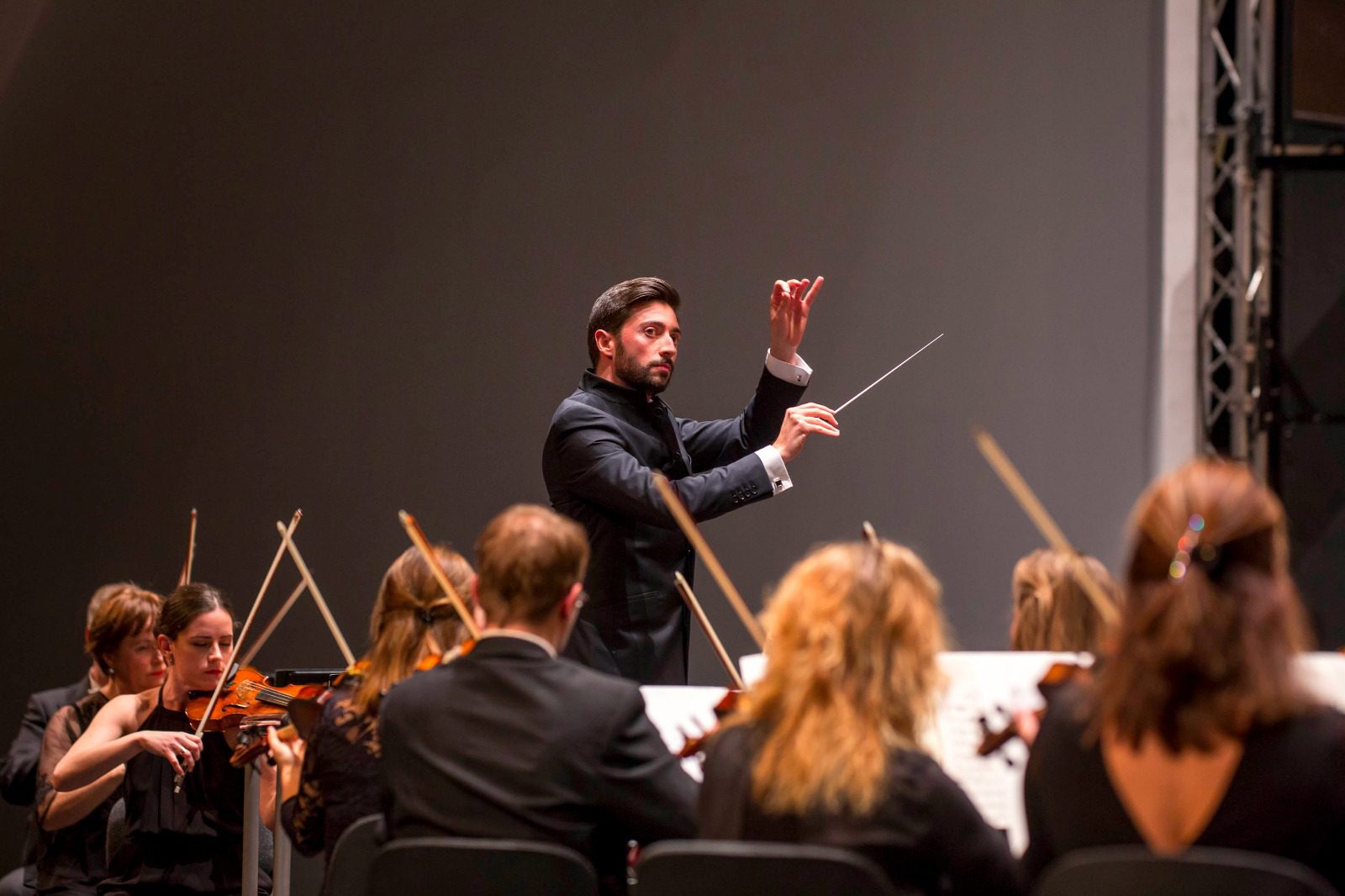 Cartel del evento «Titan – Opens the season»